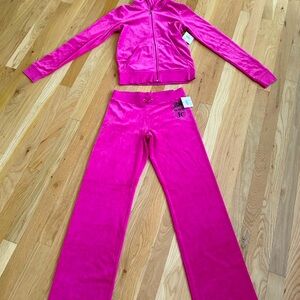 Juixy courur tracksuit; never been worn: with tags